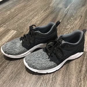 ASICS - Women’s Torrance Running Shoe (Black)